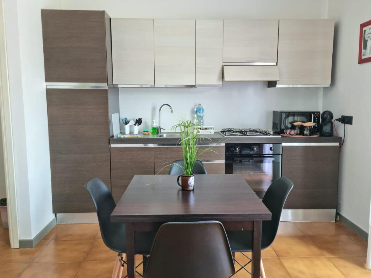 Home Of Fame - Home Gallery With Fully Equipped Kitchen, Separate Entrance, Free Parking Olbia Kültér fotó